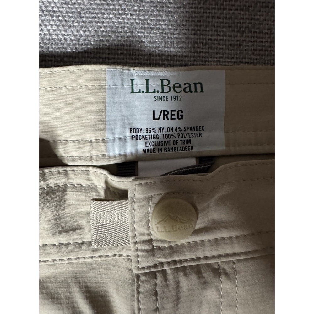 L.L.Bean Shorts Men's Large Khaki Hiking Utility Stretch Canvas Gorpcore Outdoor - Picture 2 of 12